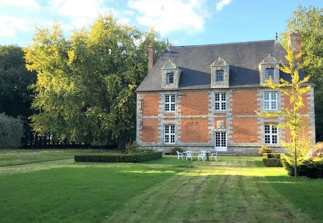  à Angiens - Manoir de Roquefort